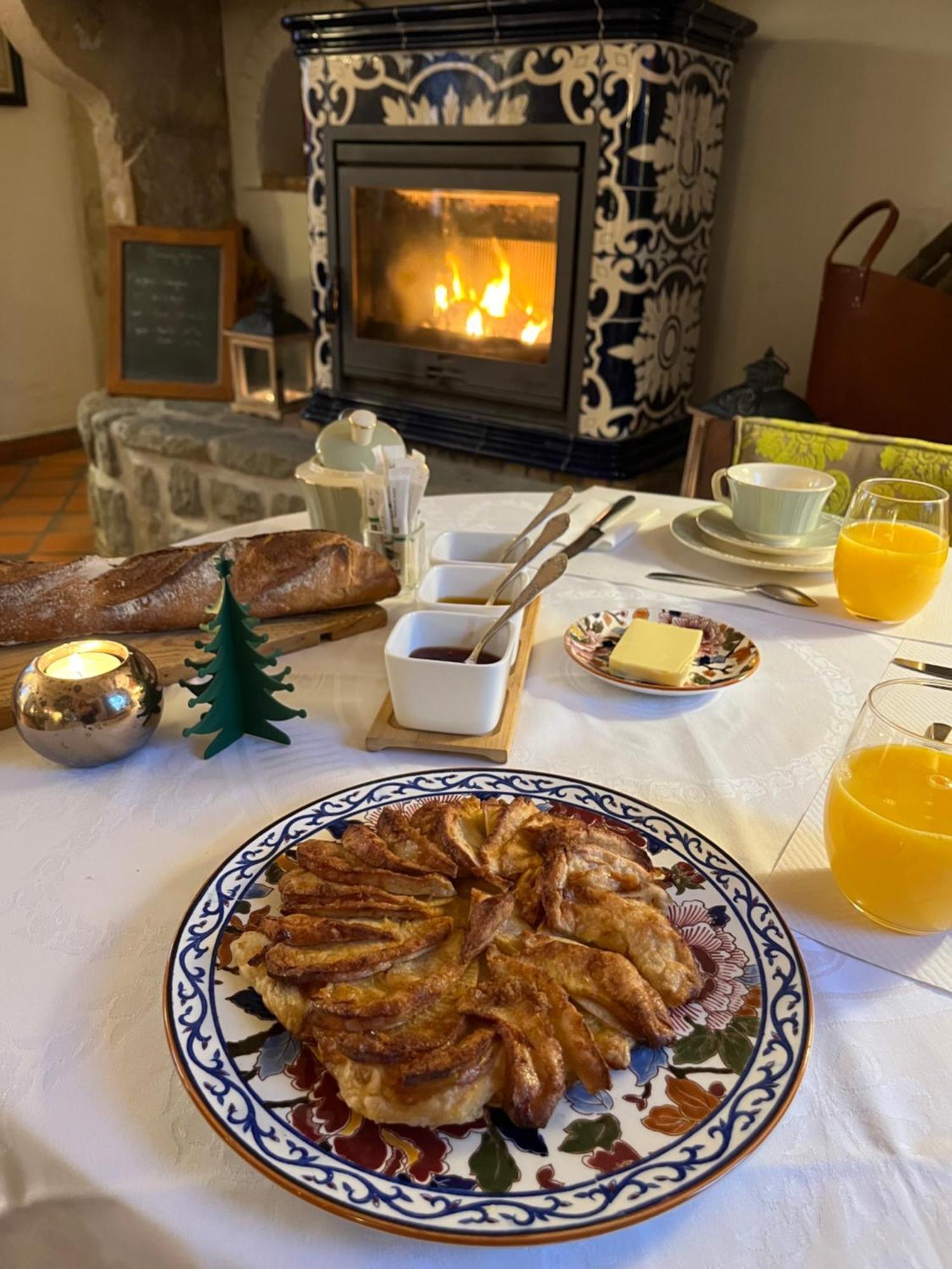 Le Colombier Bed & Breakfast วิสซ็อง ภายนอก รูปภาพ
